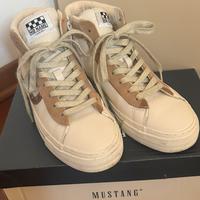 Sneaker alta da donna No Name