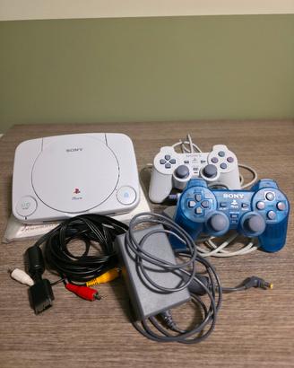 PlayStation PSone + due joystick