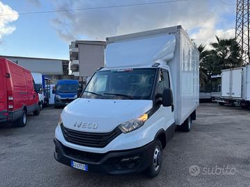 Iveco daily 35-140 box in lega leggera 022