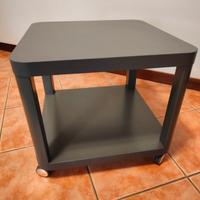 Tavolino IKEA con ruote