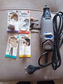 Dremel 3000 più accessori 
