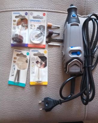Dremel 3000 più accessori 