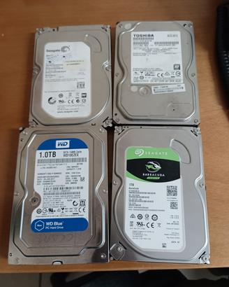 4 x hd sata 1TB ciascuno