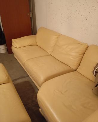 divani shatodax 