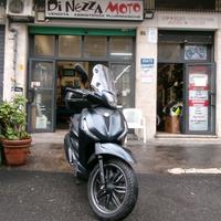 PIAGGIO BEVERLY 400 HPE SPORT