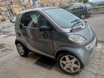 smart 600 benz. model BRABUS vetrina