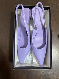 Scarpa con tacco basso