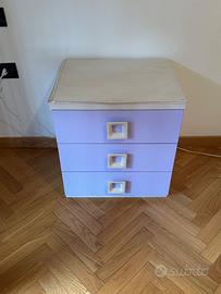 Comodino per camera da letto (singolo, no coppia)