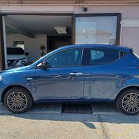 LANCIA - Ypsilon - 1.0 FireFly 5p. S&S Hybrid Oro