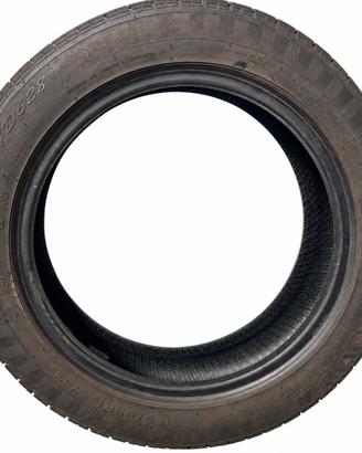 1 Gomma 155/60 R15 pari al nuovo