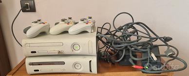 Lotto Xbox 360 + Controller + Giochi + Guitar Hero