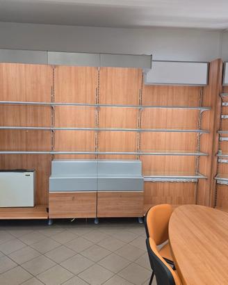 Mobili showroom