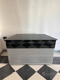 Carrello tv con Dolby digital