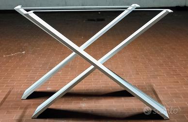 Gambe da consol in metallo bianco – design moderno