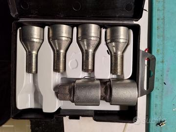 Bulloni Antifurto Grande Punto