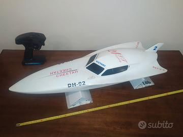 R/C MOTOSCAFO D'ALTURA 2 MODELLINI DA COMPETIZIONE