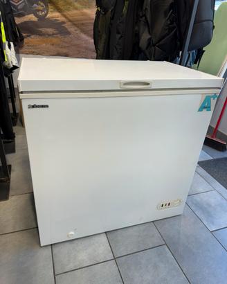 Congelatore a pozzetto