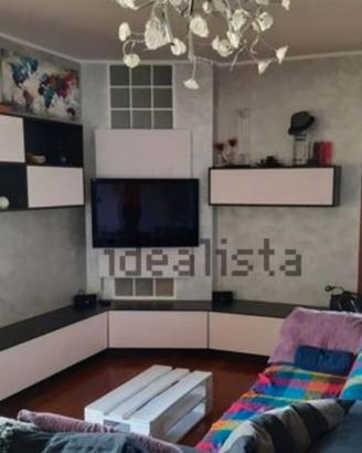 Composizione mobili sala