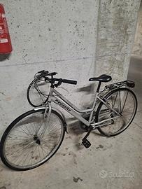 Bici da donna a marce trattabile