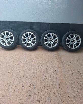 Gomme invernale pirelli