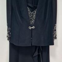 Vestito elegante per cerimonia.