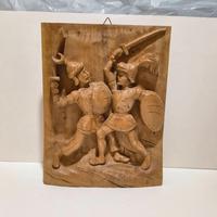 Pannello in legno antico, raffigurante due Pupi Si