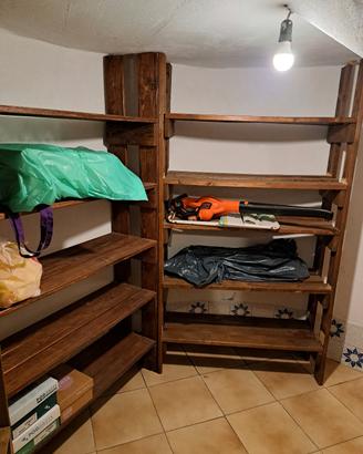Scaffali legno
