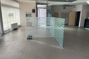 Immobile di 250 m² con 1 locale a Ovada