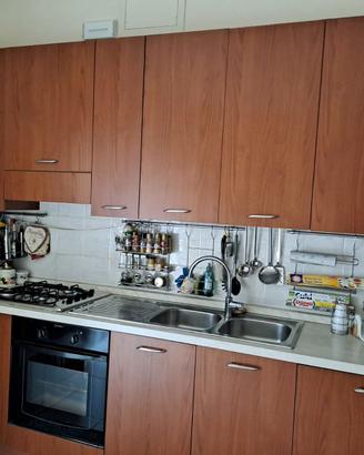 Cucina Componibile in buono stato per € 500,00.
