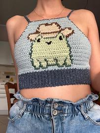 Top fatto a mano all’uncinetto