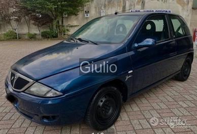 Lancia y 1.2 ricambi
