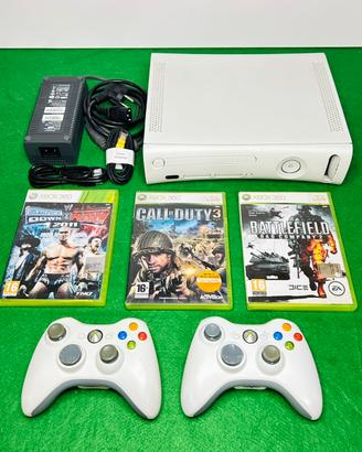 XBOX 360 bianca con 2 controller, giochi e cavi