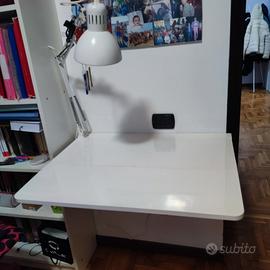 scrivania pieghevole 
