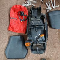 ricambi Yamaha r1 99 /2001/2004