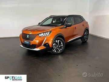 Peugeot 2008 motore elettrico 136 CV GT