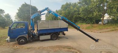 Nissan cabstar ribaltabile con gru 