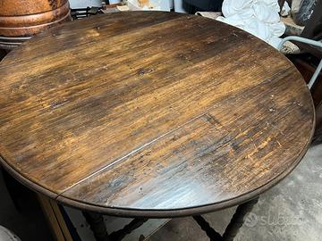 Tavolo inglese antico