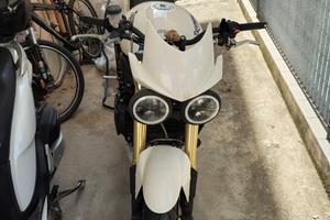 Speed triple 1050 2006 