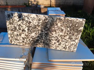 Rivestimento esterno in pietra molto bella 40mq 8€