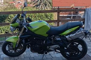 Triumph street triple 2007