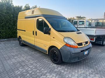 RENAULT TRAFIC 1.9 DCI FURGONE H2L2