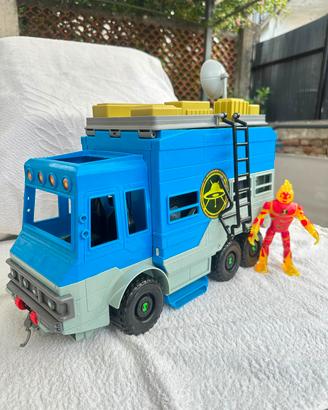 camper di ben 10+ personaggio di ben 10 