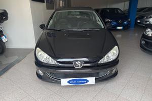 Peugeot 206 1.4 HDi 3p. Enfant Terrible