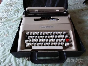 Macchina da scrivere vintage