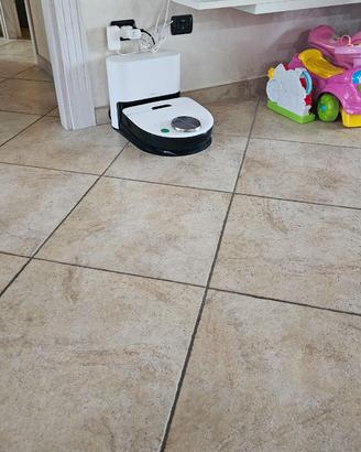 Robot aspirapolvere folletto VR7s