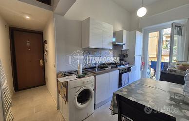 BILOCALE RISTRUTTURATO VIA ANGELO FAVA