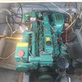 Rio 750 con volvo penta 200 turbo diesel