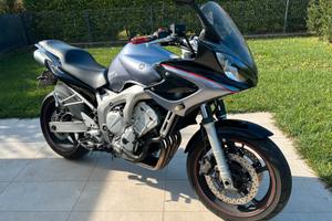 Yamaha FZ6 Fazer 98 CV