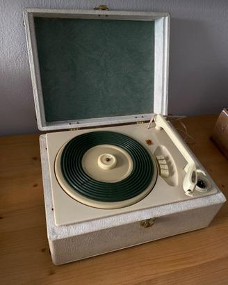 Giradischi a valigetta vintage