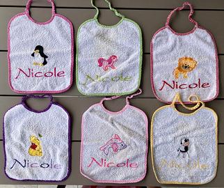 6 bavaglini asilo ricamati nome Nicole handmade